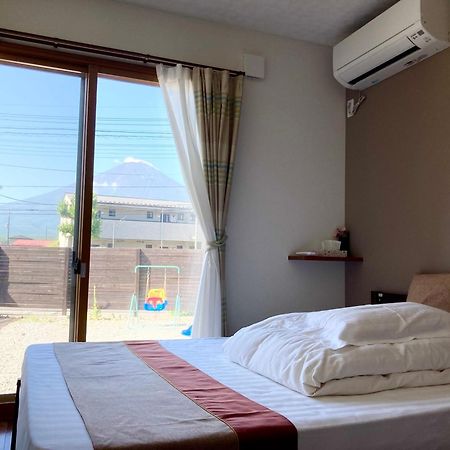宝栄villas House A棟b棟 فوجيكاواجوتشيكو المظهر الخارجي الصورة
