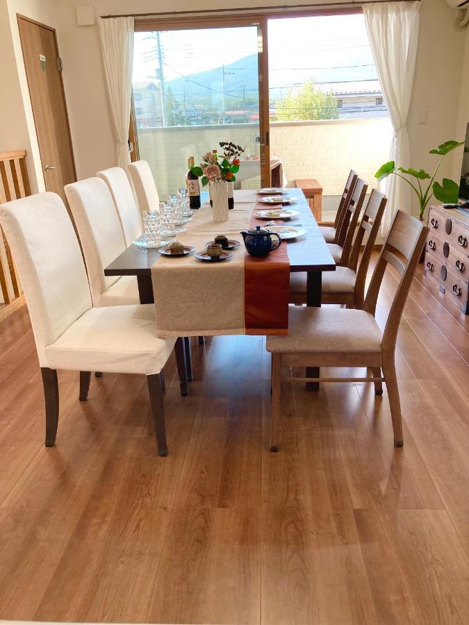 宝栄villas House A棟b棟 فوجيكاواجوتشيكو المظهر الخارجي الصورة